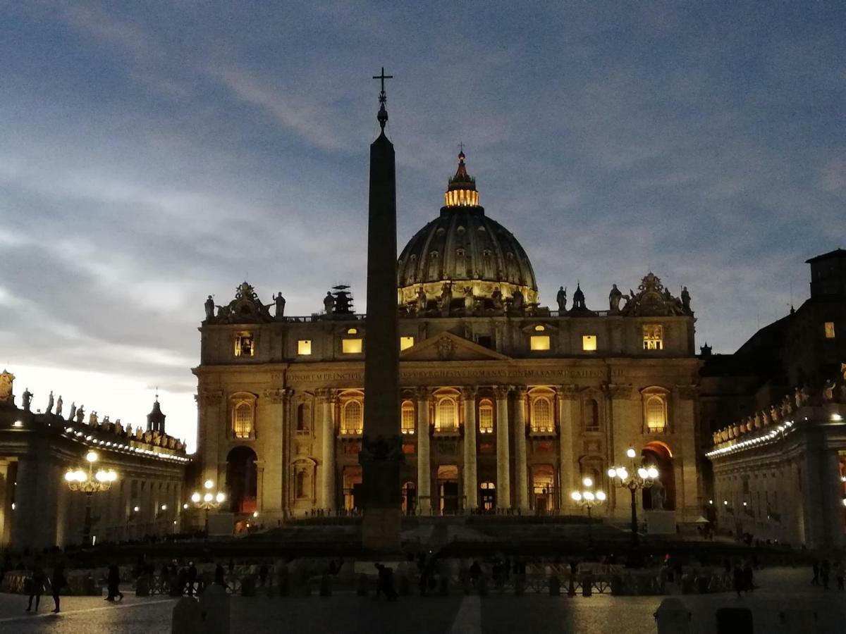 Fotofever Apt, Two Bedrooms With Air Conditioned In Elegant Shopping Area, Close To Vatican City Rome Exterior photo